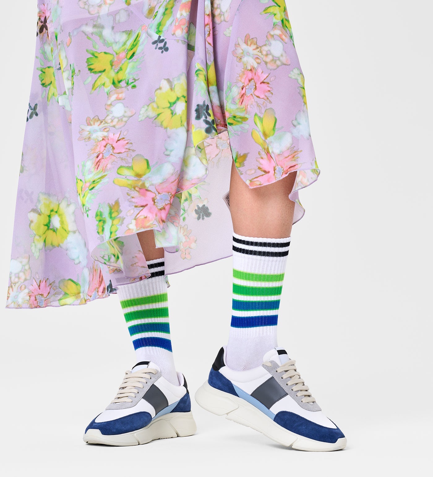 Happy Socks Unisex Street Stripe Sneaker Crew Length Socks for Women and Men