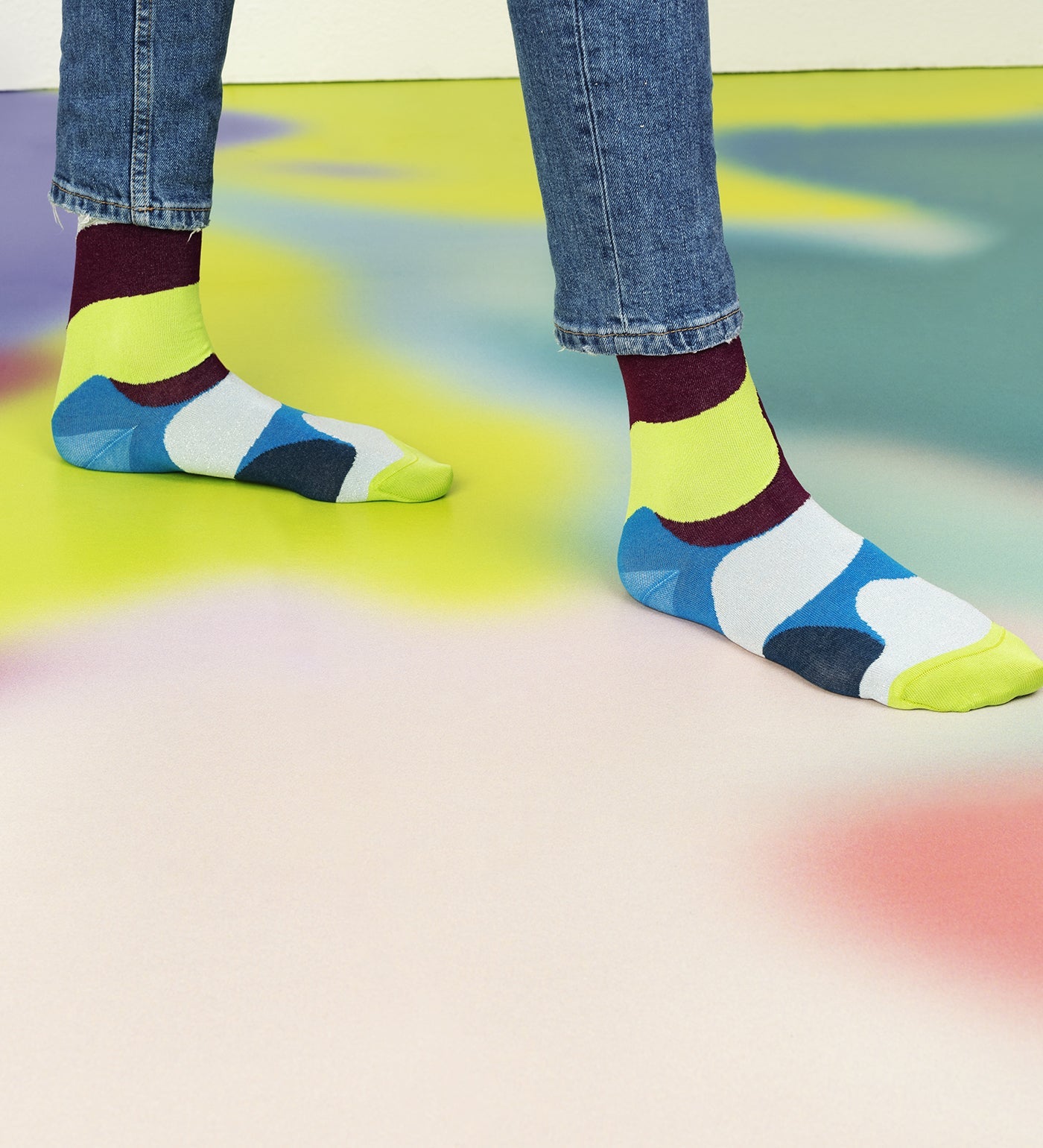 Colorful Alice Calf Length Socks for Women by Happy Socks, featuring playful patterns and comfortable fit.