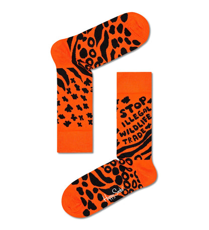 Colorful WWF-themed crew socks gift set for women and men, featuring vibrant patterns in a 4-pack.